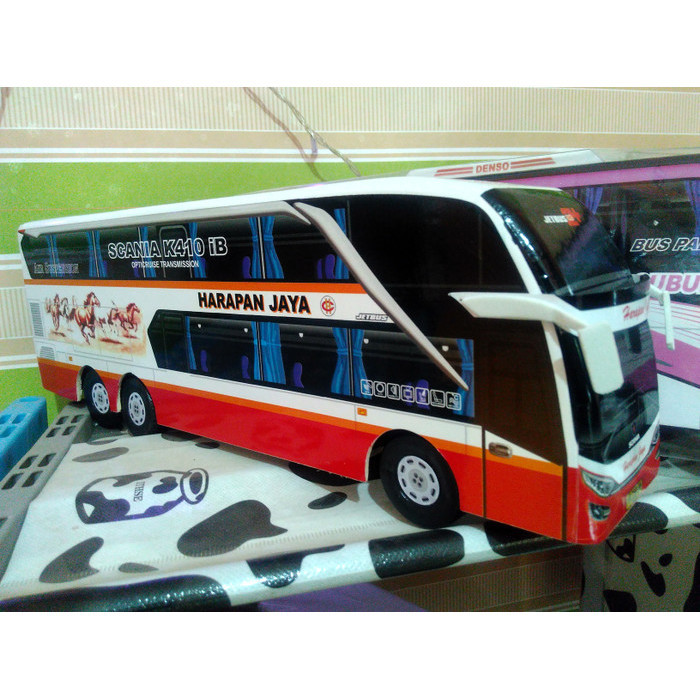 MINIATUR BUS HARAPAN JAYA BIS