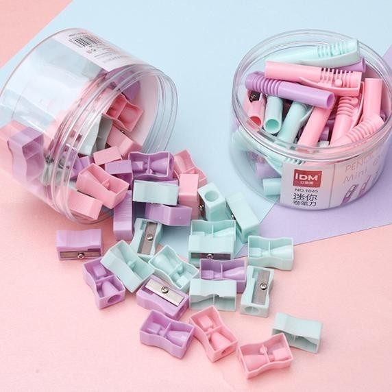 

mini pensil sharpener macaron color / rautan asahan kecil warna pastel macaron q8
