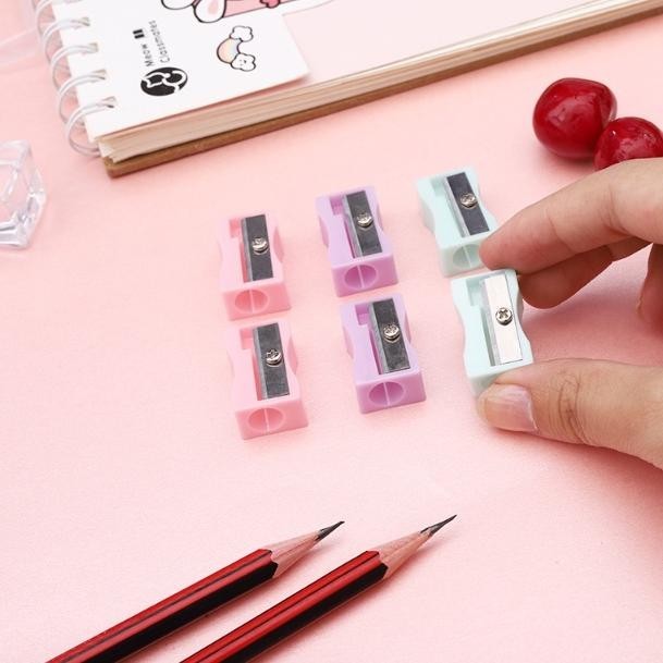 

MINI PENSIL SHARPENER MACARON COLOR / RAUTAN ASAHAN KECIL WARNA PASTEL MACARON Q69