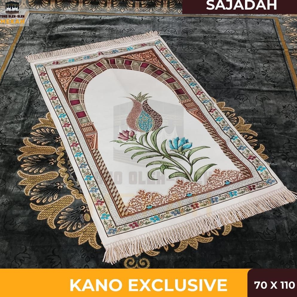 Sajadah Standar Genova Kano Tuhfa Karbatma Motif Rawdah & Kiswah
