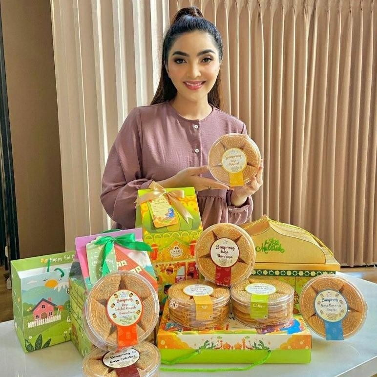 

CR - HAMPERS IDUL FITRI / LEBARAN BY LOVES SEMPRONG TERLARIS