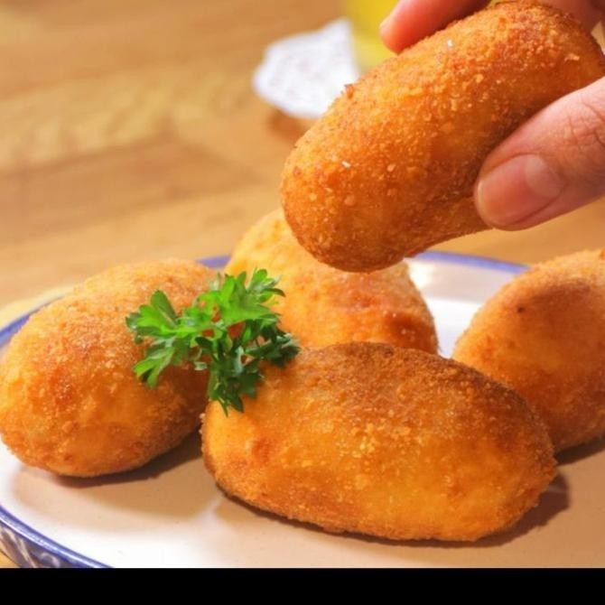 

Uinn - Kroket Daging Kroket Kentang Frozen Food Isi 5