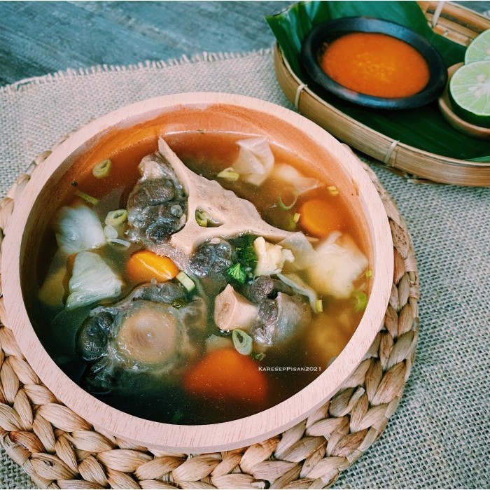 Uinn - Sop Buntut Kuah Frozen Food - Sop Buntut Siap Saji