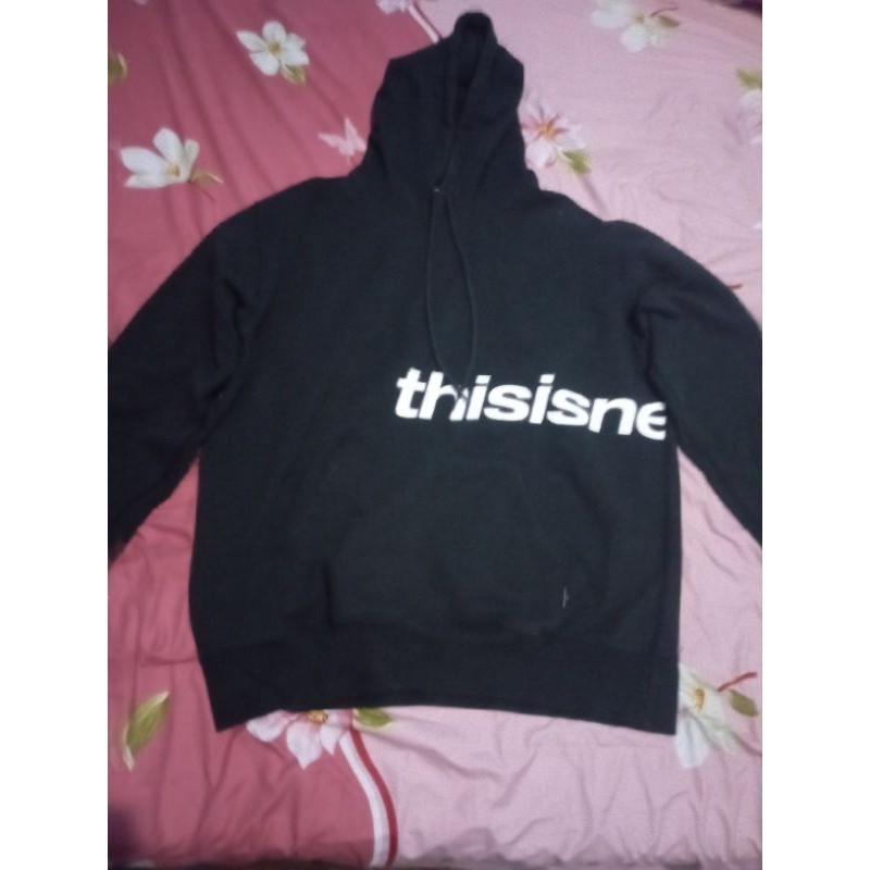 HOODIE THIS IS NEVER THAT