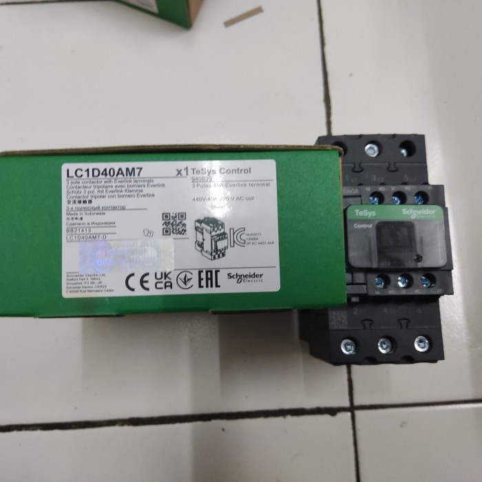 Schneider Electric Kontaktor LC1D40AM7 / contactor LC1D40A SCHNEIDER