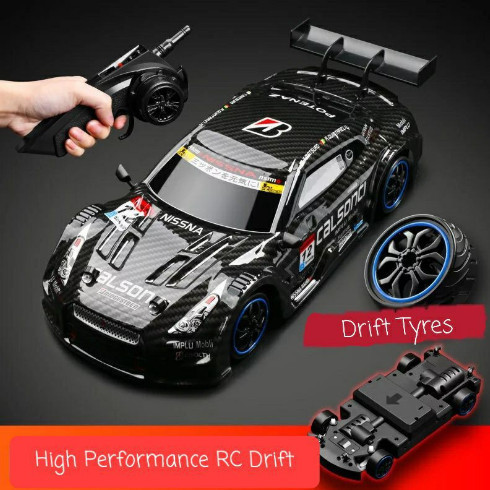 RC Drift Mainan Mobil Drift Racing Kecepatan Tinggi RC Car Drifting