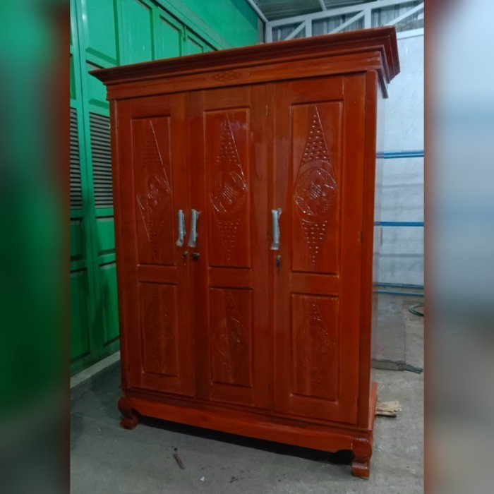 Lemari Jati 3 Pintu, Lemari Pakaian Kayu Jati
