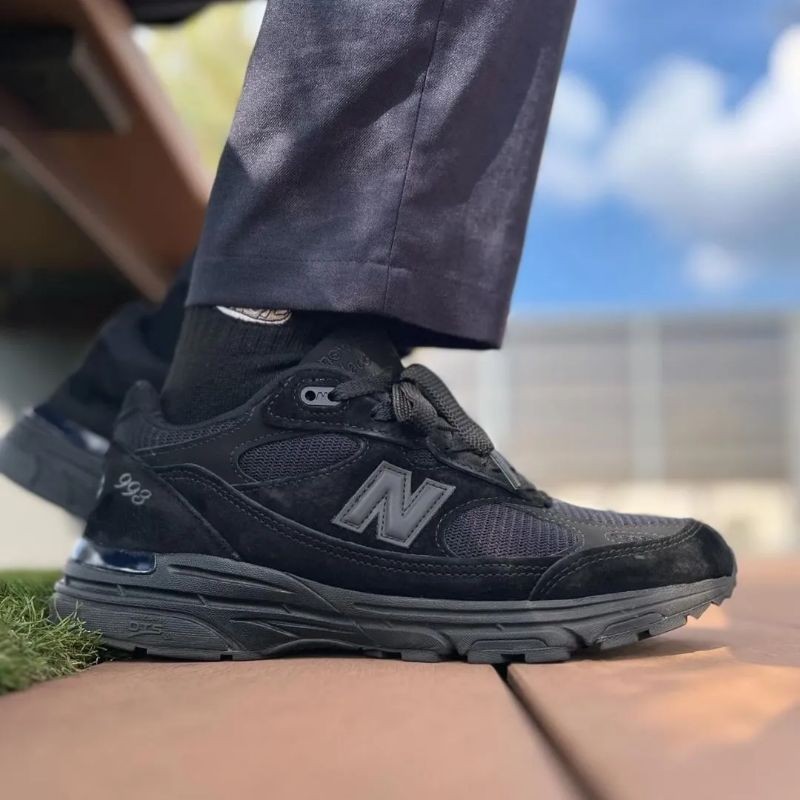 Nb 993 Black