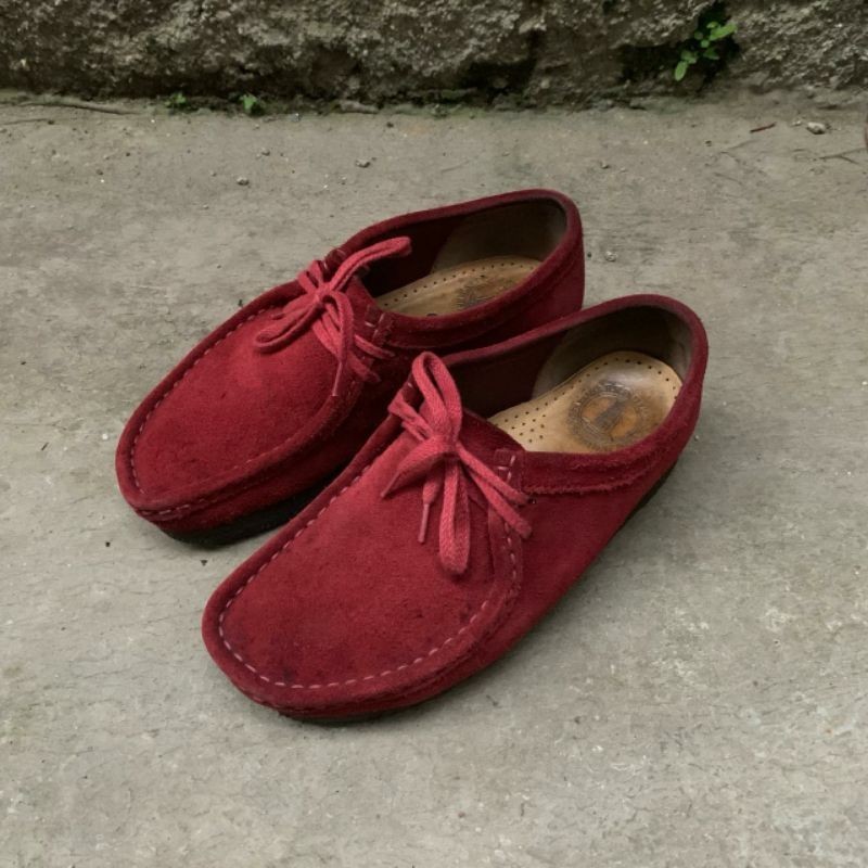Clarks wallabee maroon