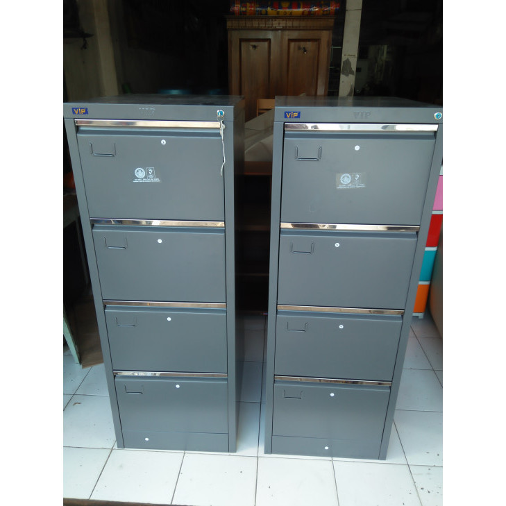 

Fauma Rak Besi Filling Cabinet Susun 4