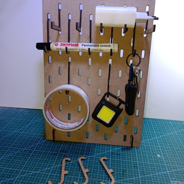 

papan pegboard mini desk include hook kaitan zenyang22