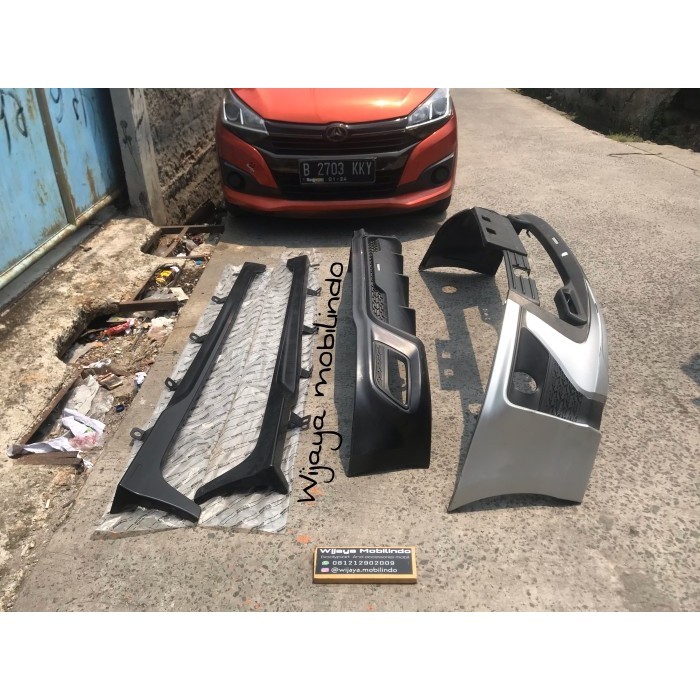 BODYKIT TOYOTA YARIS ORIGINAL 2015/2017