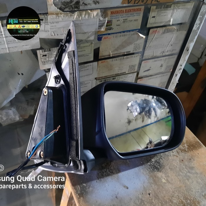 SPION FORD ESCAPE RH KANAN 2004 2006