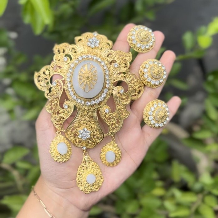 >>>>>] Set Bros Resin Wati Jumbo Alpaka Kebaya Bali Perhiasan Penari Festival