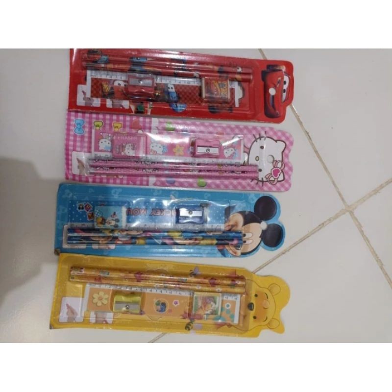 

Pensil Karakter Set 5in1 Alat Tulia Set Anak Sekolah