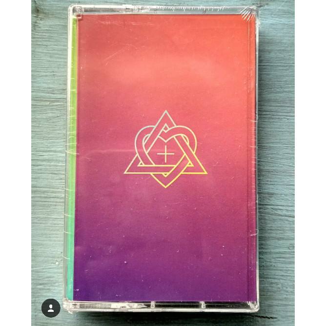 Kaset Pita Rumah Sakit - Love + Rilogy