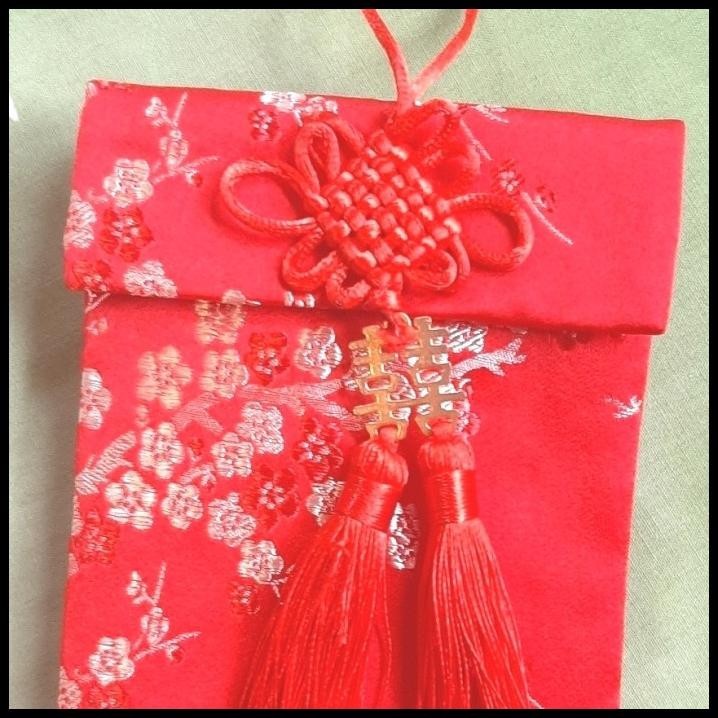 

HOT DEAL ANGPAO KAIN BROKAT HIGH END MERAH IMLEK/SANGJIT/KAWIN/MAHAR/SESERAHAN !