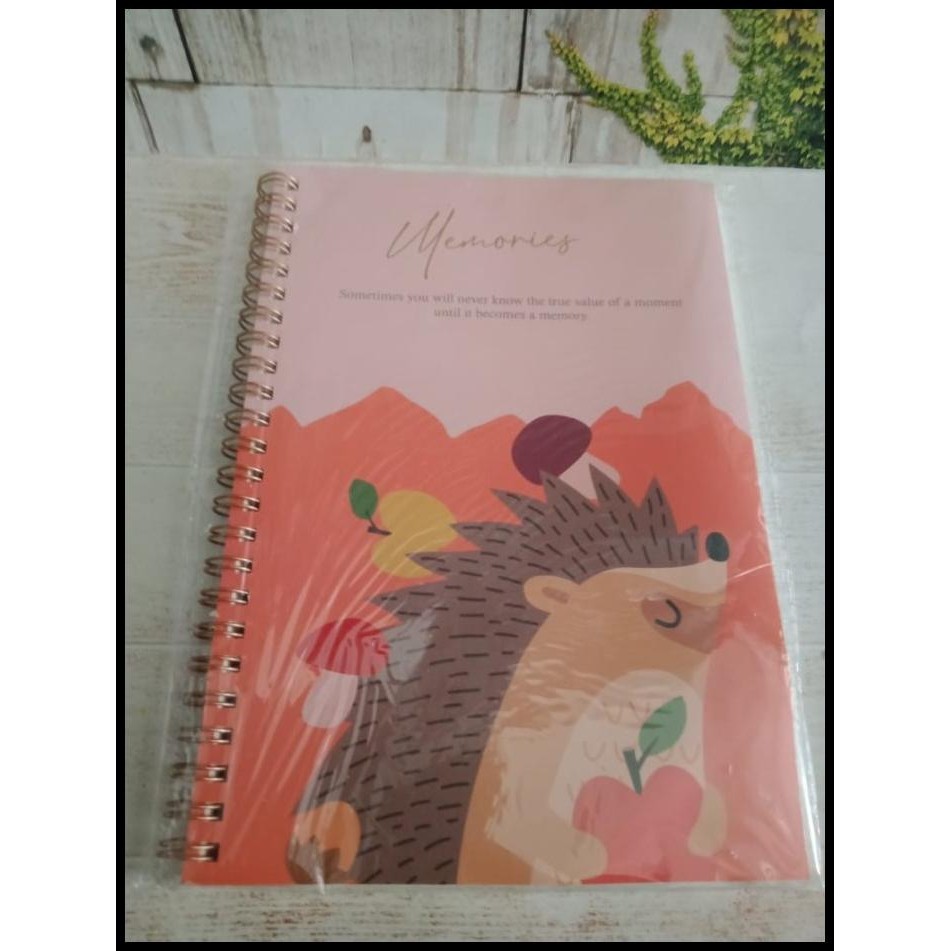 

DISKON NOTEBOOK ANIMAL MEMORIES JOYKO NB-711 A5 NB-680 !!!!