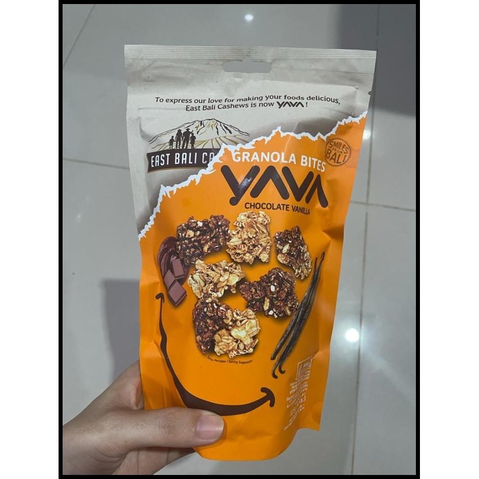 

GRATIS ONGKIR GRANOLA BITES - CHOCOLATE VANILA 125 GR - EAST BALI CASHEWS (YAVA) !
