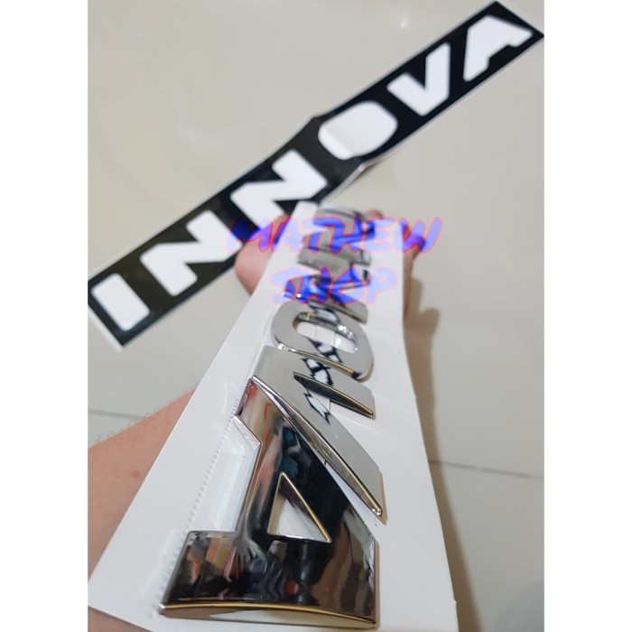 Emblem Kap Mesin Innova Chrome / Logo Kap Mesin Innova / Emblem Innova