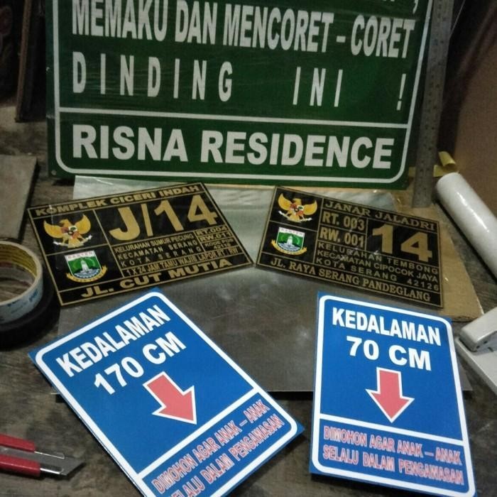 

Plang Nama Jalan Plat Alustik 50 X 25 Cm