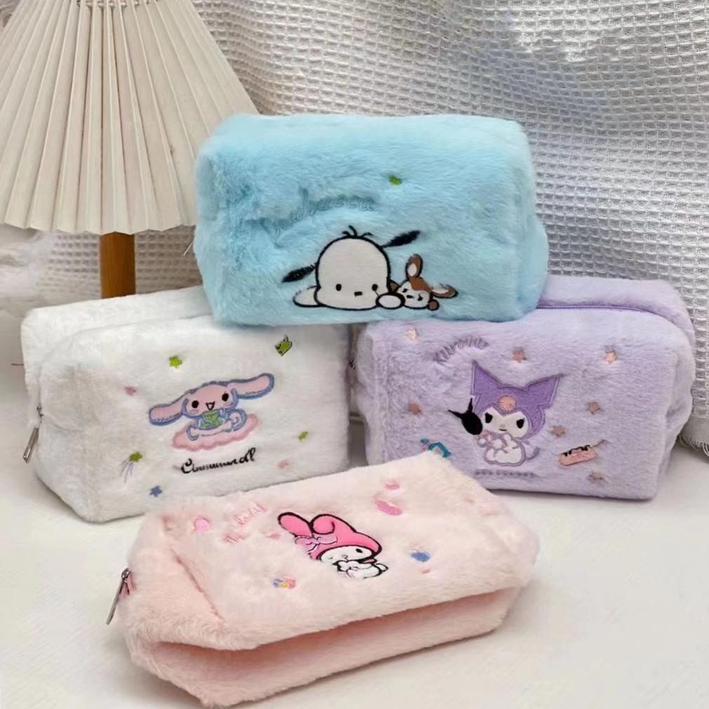 

gj-46 Sanrio Jepang kartun bordir tas kosmetik ins gaya anjing kayu manis lucu Kulomi kapasitas besar kasus pena mewah Premium