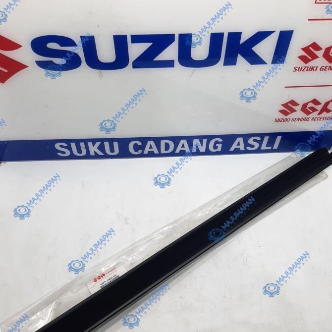 Weatherstrip List Pintu Pelipit Karet Kaca Dalam Belakang Ertiga Sgp