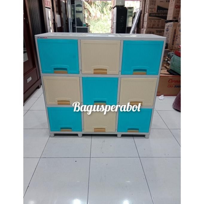 

lemari plastik 3 susun napoli flip locker 3309