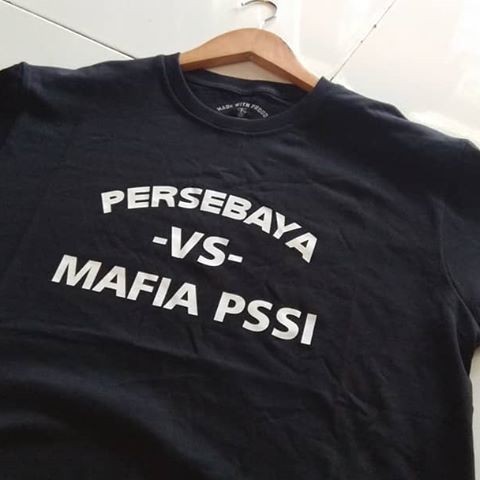 Kaos T Shirt Pria Persebaya Vs Mafia Pssi Bonex