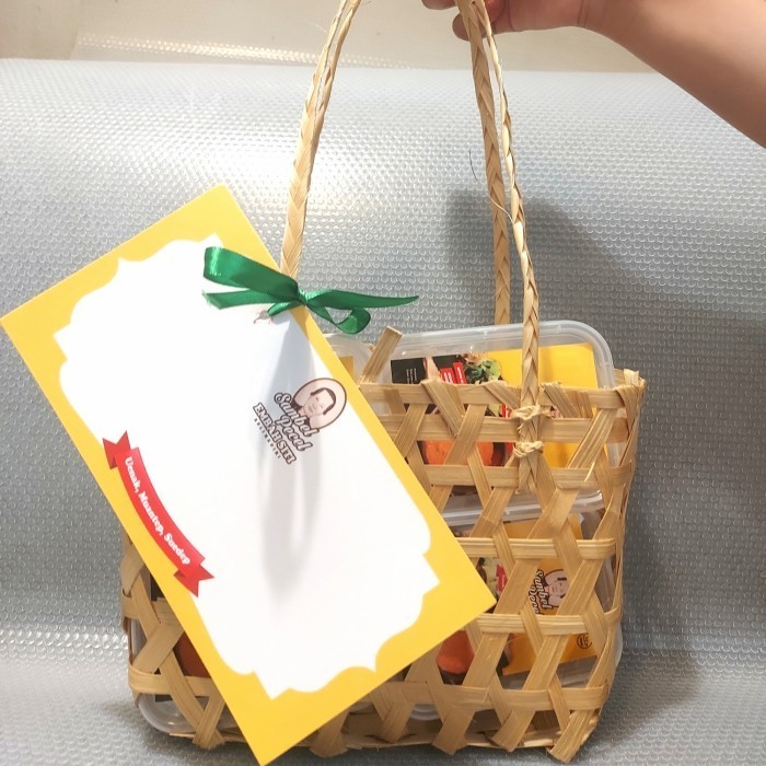

Sambel Pecel Embah Siti Hampers