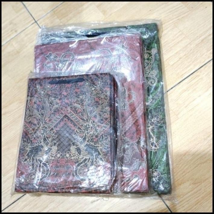 

DISKON TAS GOODIE BAG SEDANG MOTIF BATIK /TAS TANGGUNG KERTAS ULANGTAHUN KADO !!!
