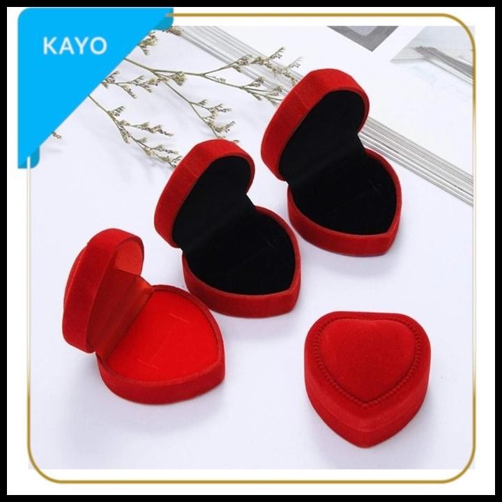 

DISKON HARD BOX MODEL LOVE BAHAN KAIN BELUDRU PERHIASAN KADO SOUVENIR ELEGAN !