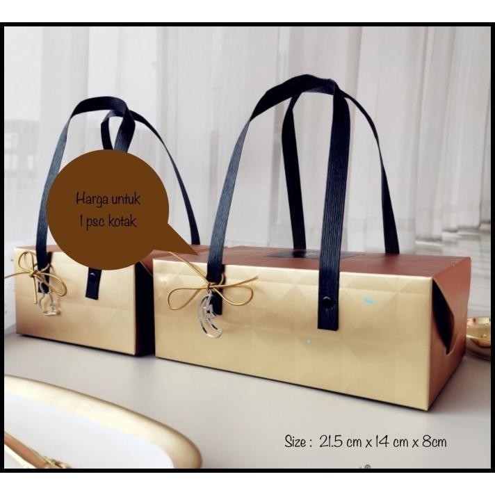 

BEST DEAL BOX KADO FANCY GOLD , KOTAK HADIAH , KOTAK SERBAGUANA KOTAK ZAKKA !!!!!