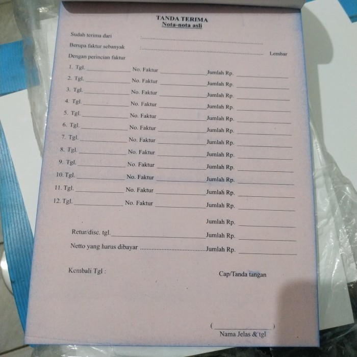 

Buku Tanda Terima 3 Rangkap / 3 Ply Ncr ( Kelipatan 10 Buku)