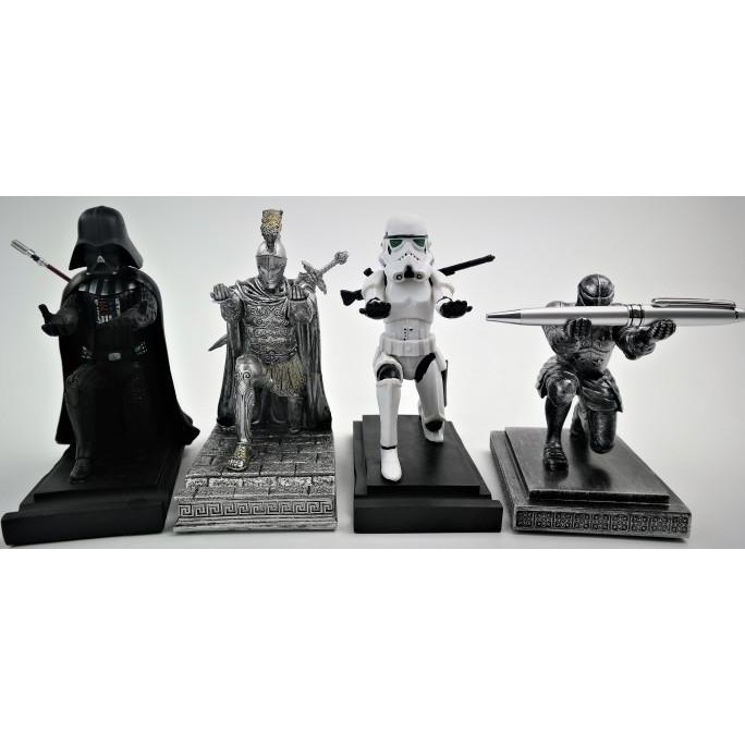 

Mobile Pen Holder Knight Roman Stormtrooper Lord Vader Desk Organizer Kualitas Premium