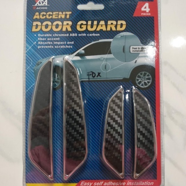 Xpander Cross 2022 Door Guard Carbon List Chrome