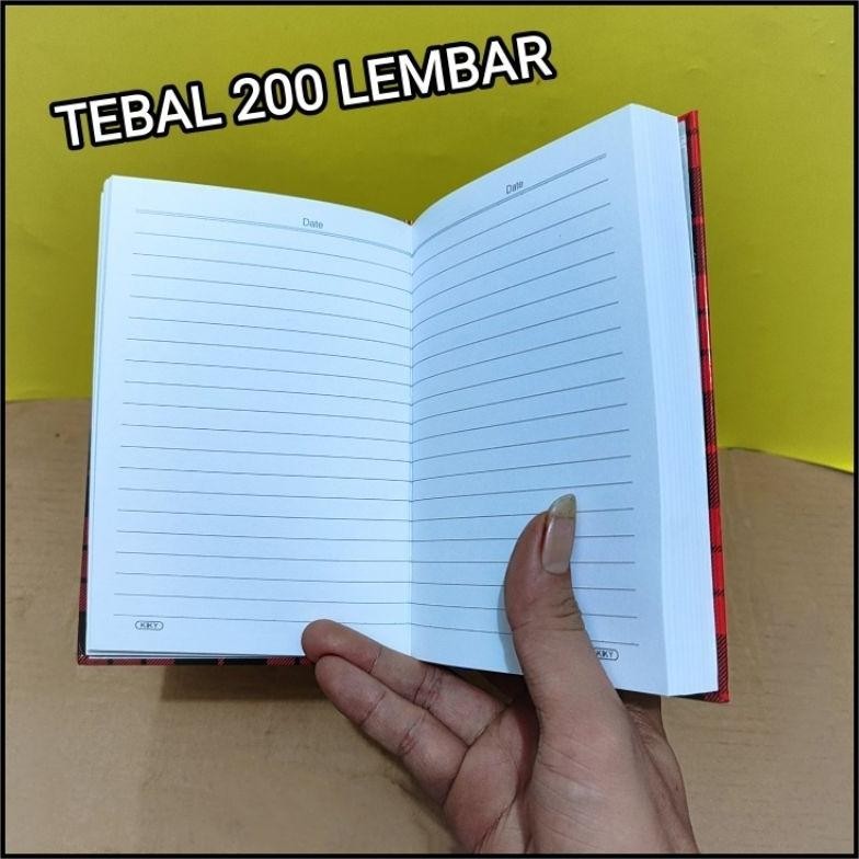 

1 PCS BUKU OKTAVO KECIL 200 LEMBAR ( GRATIS 1 PULPEN ) GRATIS ONGKIR