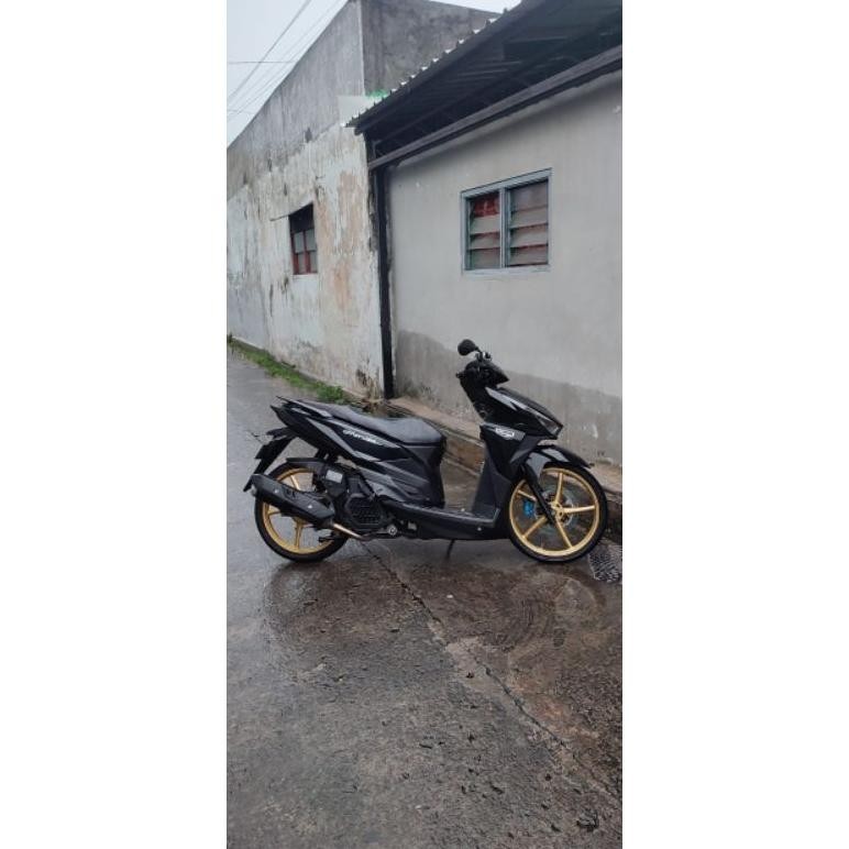 PL Vrossi Velg rossi Sanca palang 5 copy RCB Vario 125/150 beat scoopy genio ring 17 TERLARIS