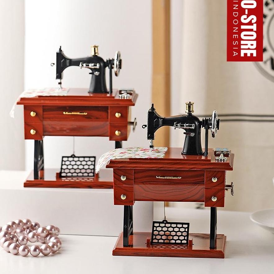 Promo Kotak Musik Putar Jadul Music Box Mini Pajangan Meja Tamu Hiasan Meja Kerja Ornamen Pajangan M
