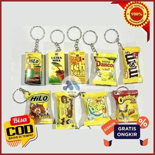 Cuci Gudang [50Pcs]Gantungan Kunci Snack Makanan Ringan Cemilan / Ganci Keychain/Souvenir Pernikahan