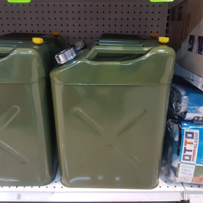 Jerigen Bensin Metal Krisbow 20 Liter Jerigen Besi