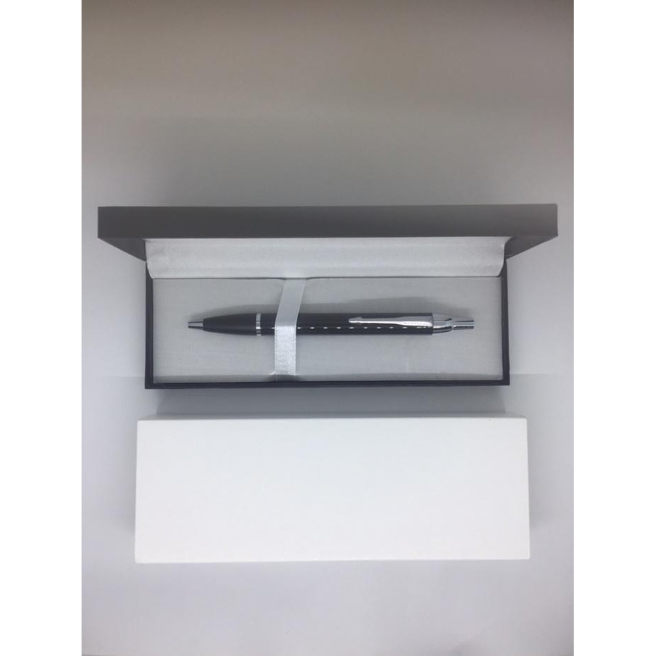 

Pulpen Promosi / Pulpen Parker IM Black TW / KW ( Klip Silver ) Import