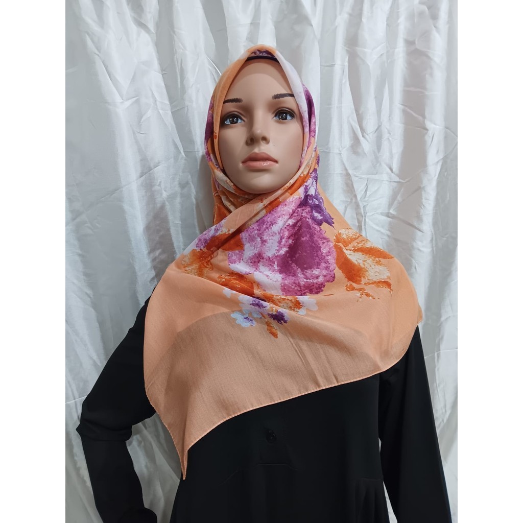 Elzatta Segi Empat Full Motif Kerudung Hijab Jilbab Kaila Lanywa