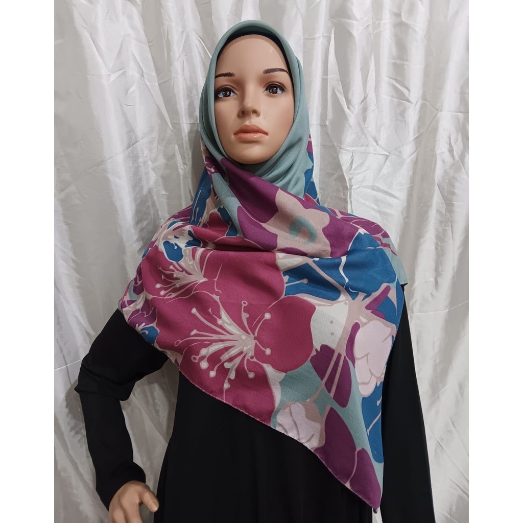 Elzatta Segi Empat Polos+motif Kerudung Hijab Jilbab Kaila Shezan