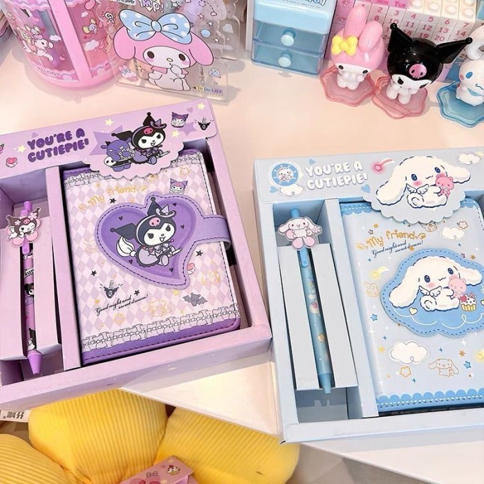 

Paket 2 in 1 Notebook Sanrio Buku Diary Free Pen/ 2 in 1 Gift Set Buku