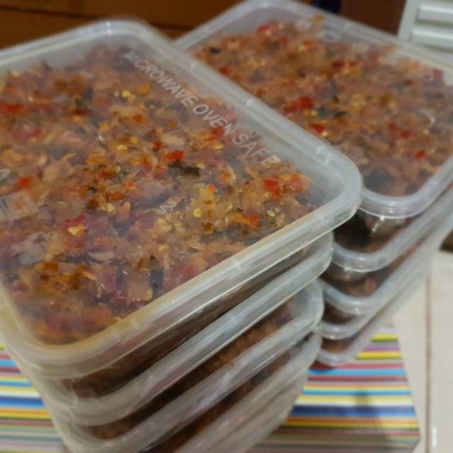 

Ikan Cakalang Suwir Rica Manado. , Enak, Halal, Pedas, Awet
