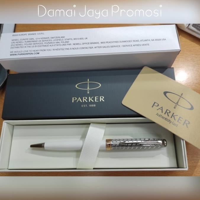 

Jual Parker Sonnet 11 Metal & Pearl Chrome Trim Ballpoint