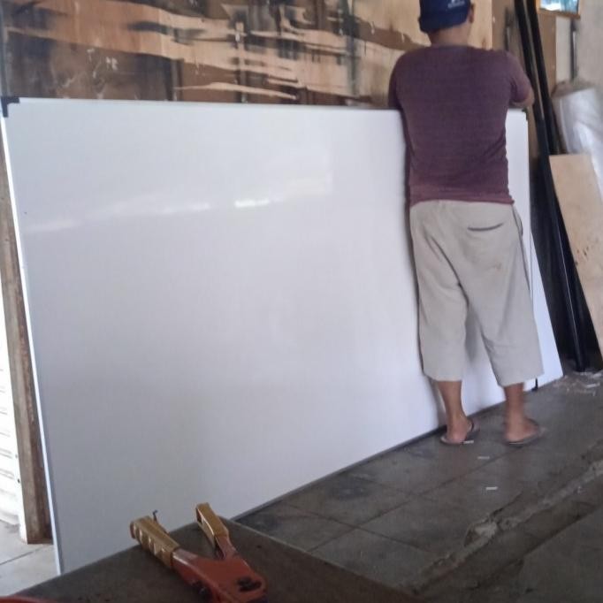 

Jual Papan Tulis Whiteboard Magnet Gantung Ukuran 120X240