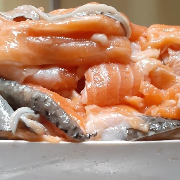 

Tetelan salmon Tanpa Tulang CS