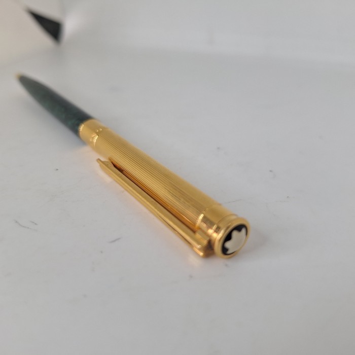 

Ready montblanc nobless gold & red marble.ori